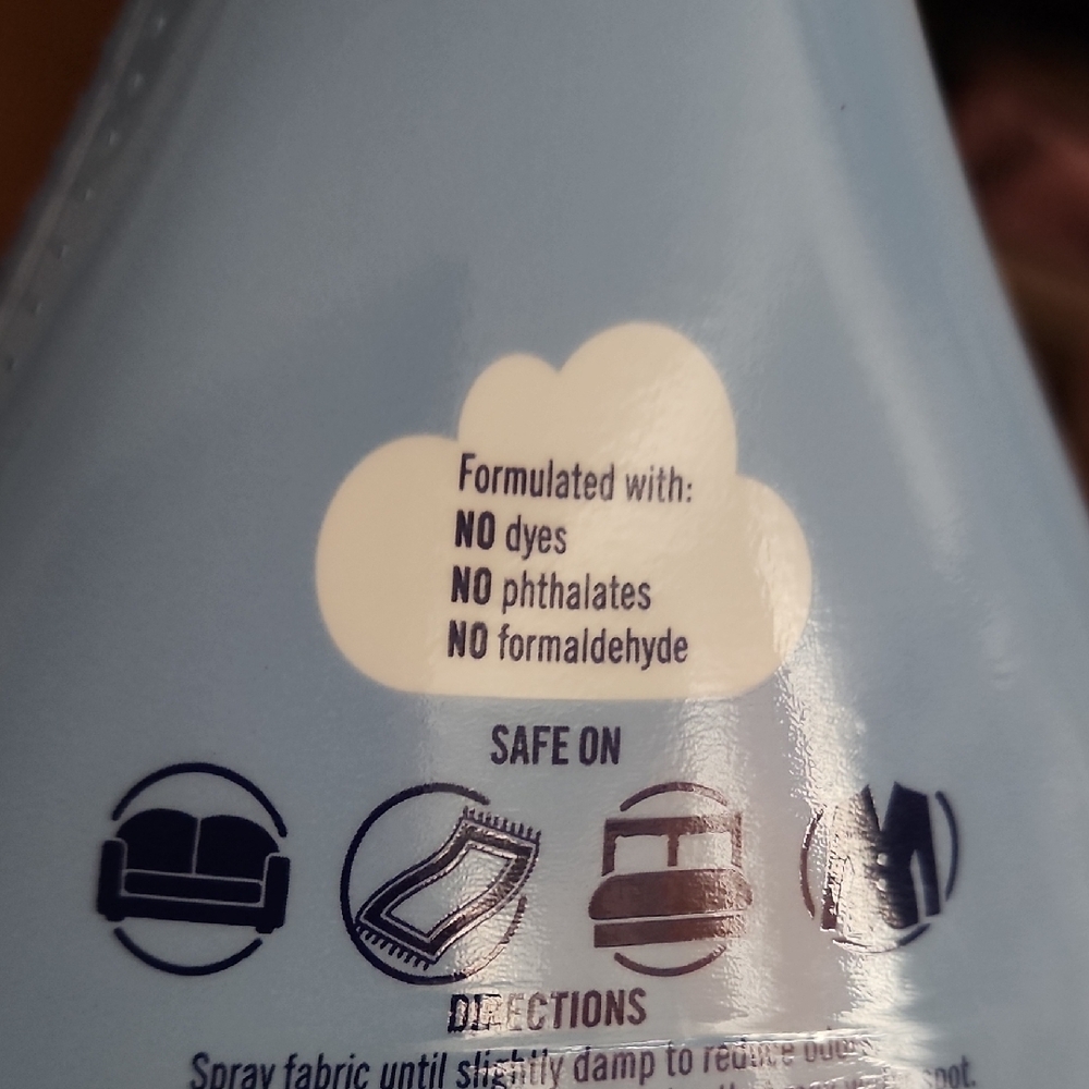 Febreze Fabric Downy April Fresh - Picture 2 of 2